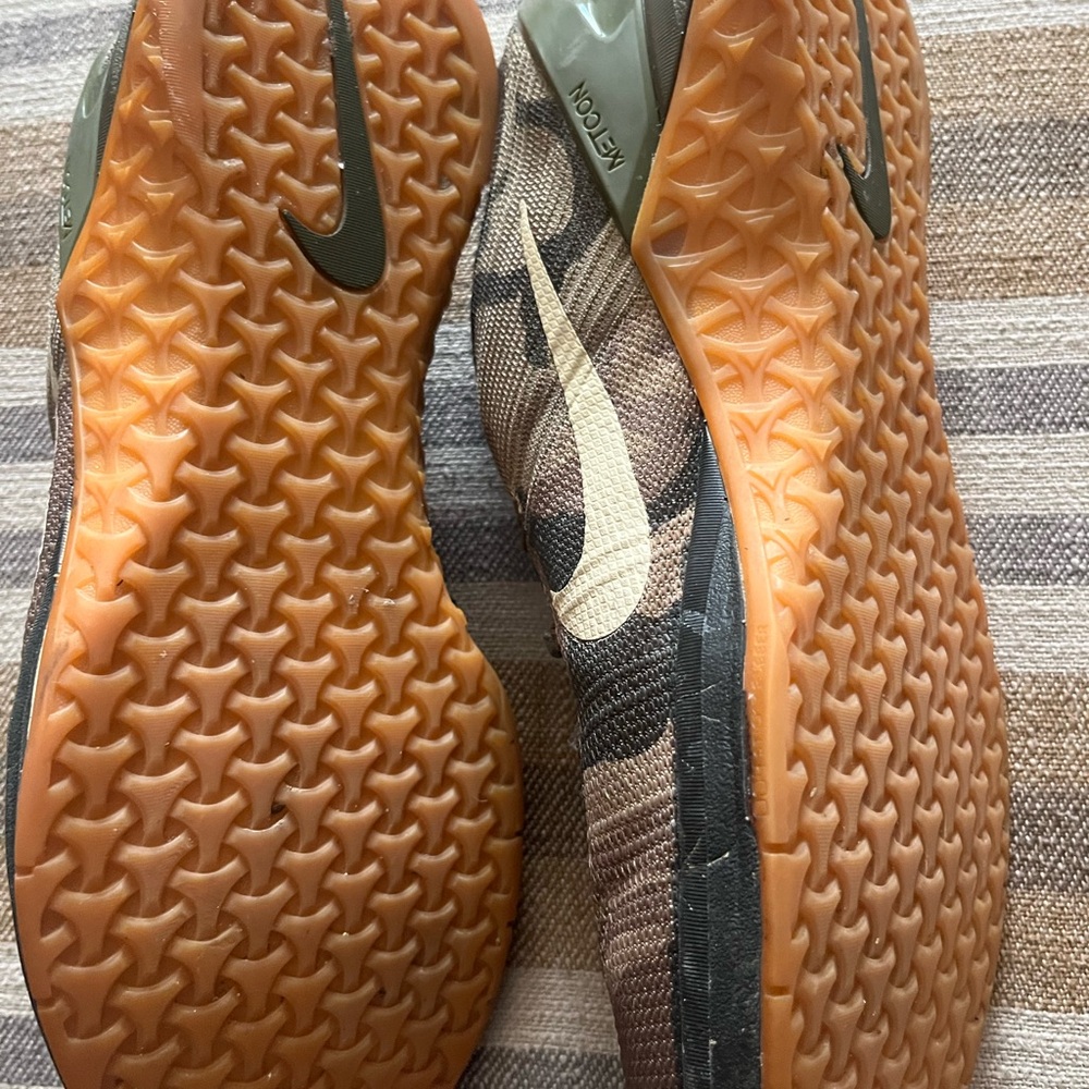 Nike, Flyknit Metcon - Picture 4 of 4